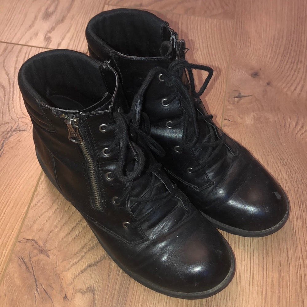 Combat Boots